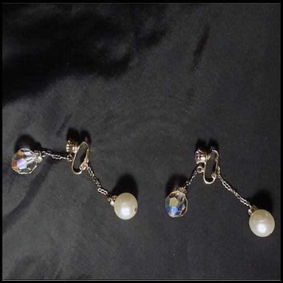 Formal Clip On Dangle Earrings UNIQUE Design Double Dangles Faux Pearl & Crystal - Picture 2 of 12